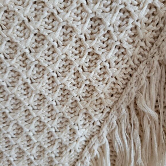 Chelsea & Violet Woman's long sleeve sweater knitted Pre-owned - Picture 3 of 5